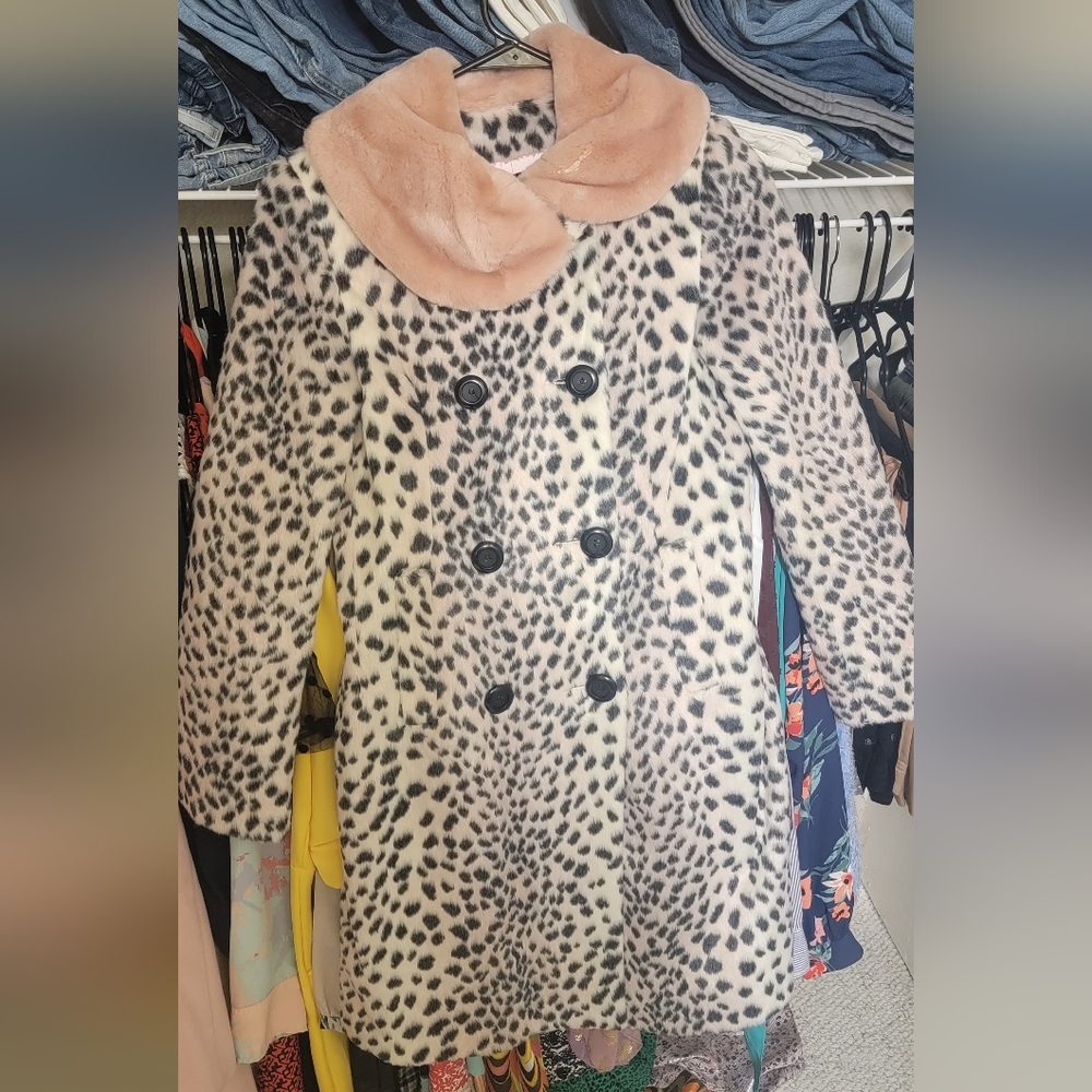 Moda Internacional- Victoria's Secret Pink Leapard coat